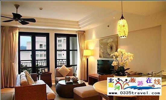 三亞愛(ài)琴海岸康年套房度假酒店